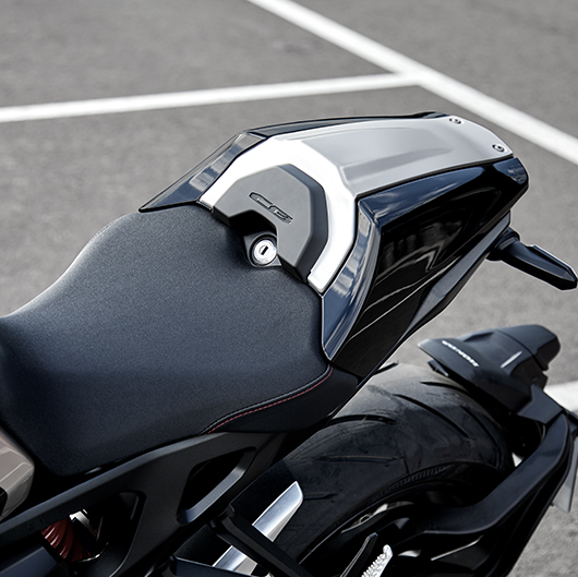 SINGLE SEAT COWL
