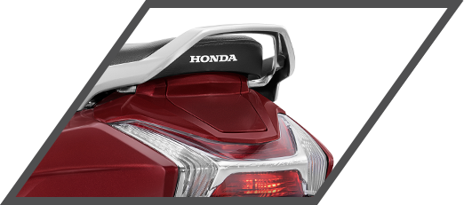 Commanding Tail Lamp